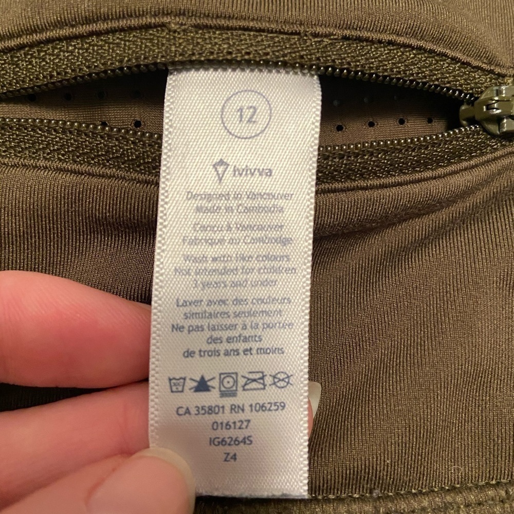 Ivivva Girls Cropped Green Leggings Size 12 - Picture 10 of 11